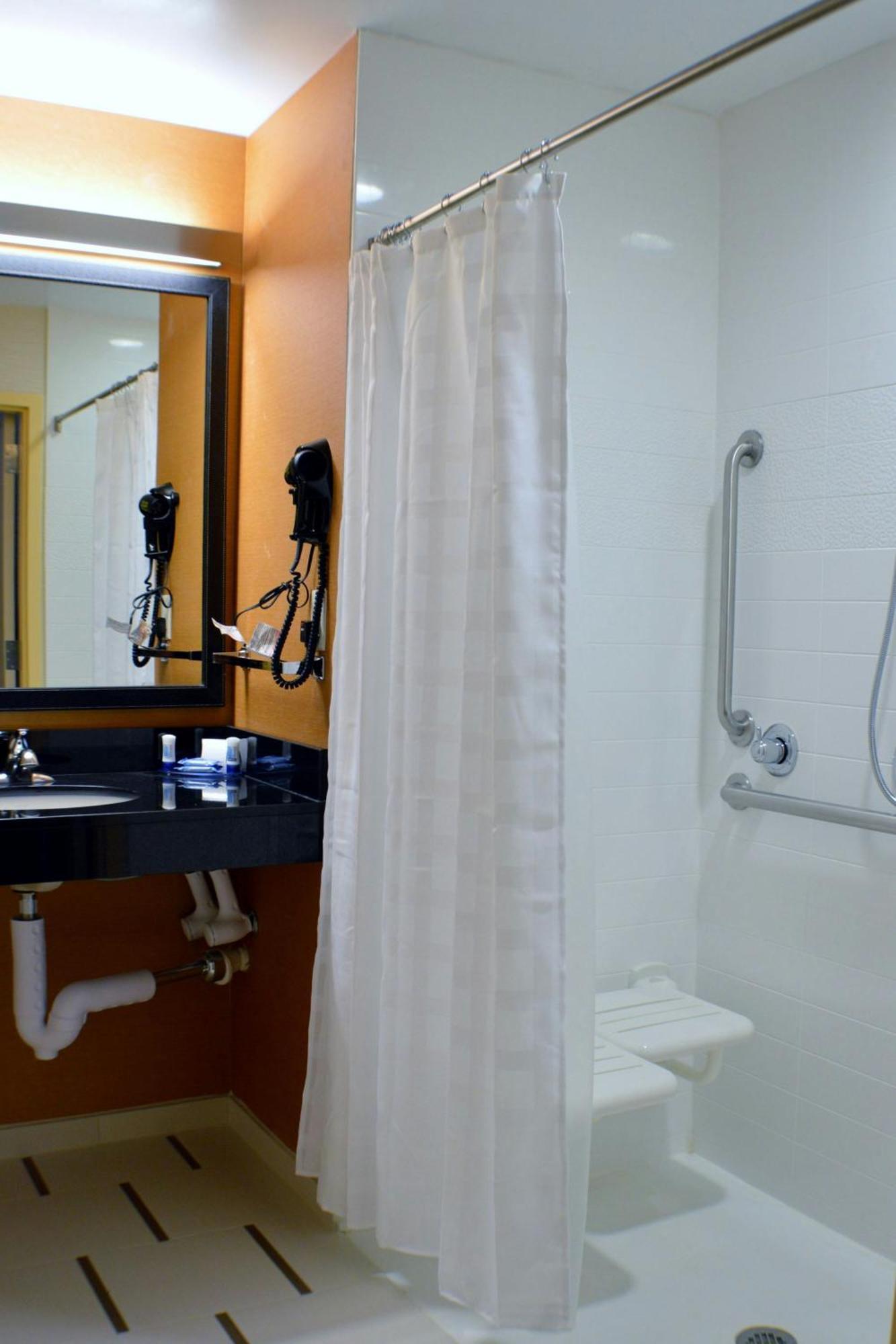 Fairfield Inn & Suites By Marriott Stafford Quantico Bagian luar foto