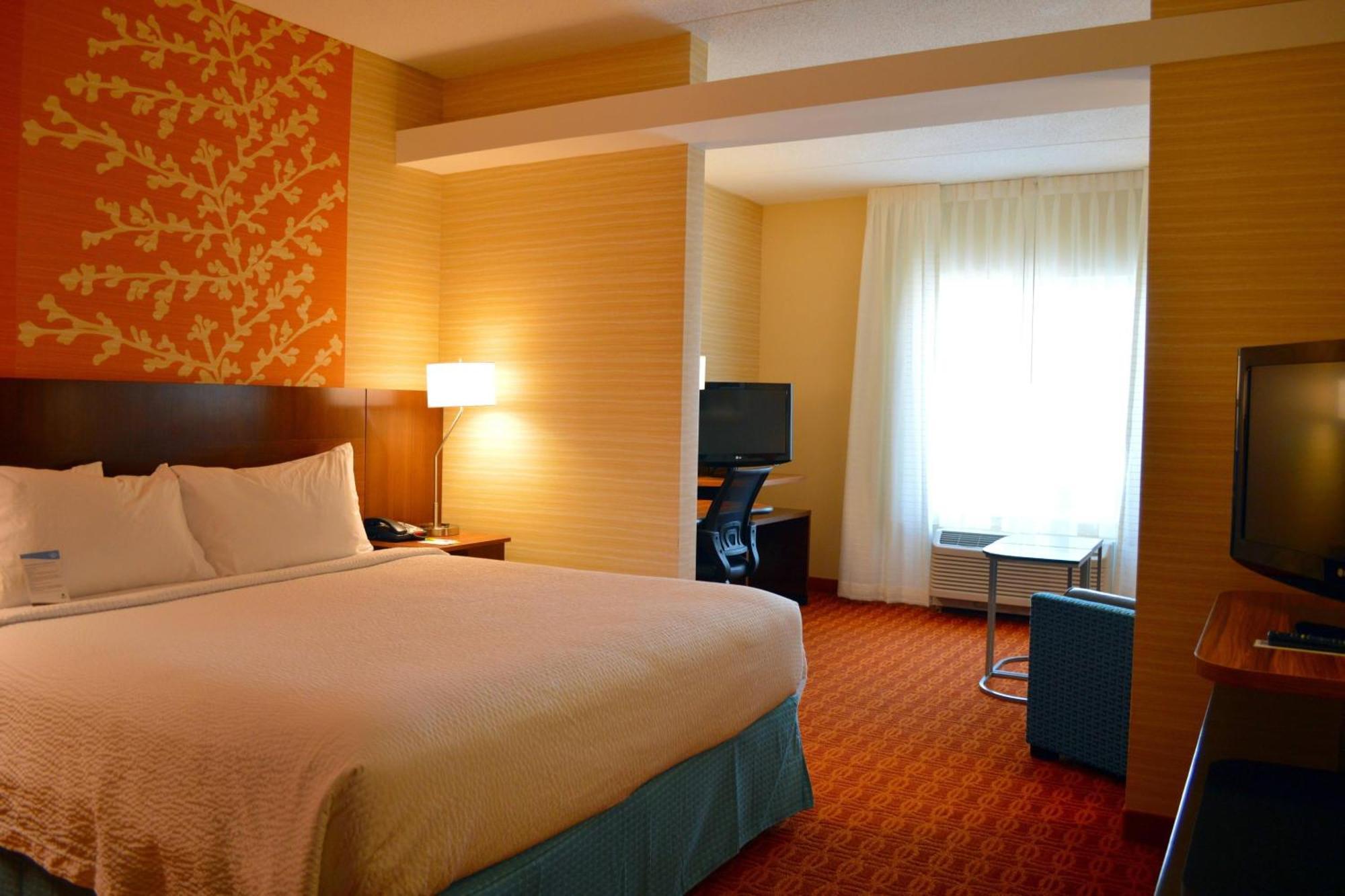 Fairfield Inn & Suites By Marriott Stafford Quantico Bagian luar foto